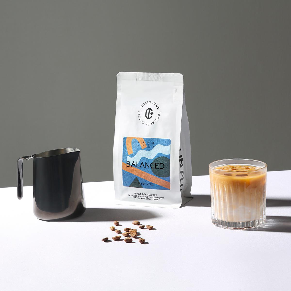 OW, um Kaffeebohnen in Seitenbeutel zu lagern